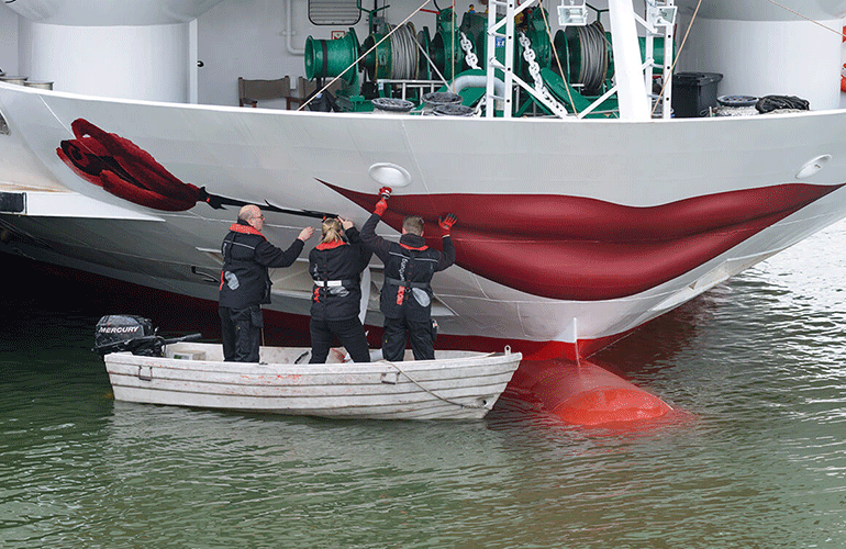 boob_referenzen_arosa_beklebung_zuboot_770x500